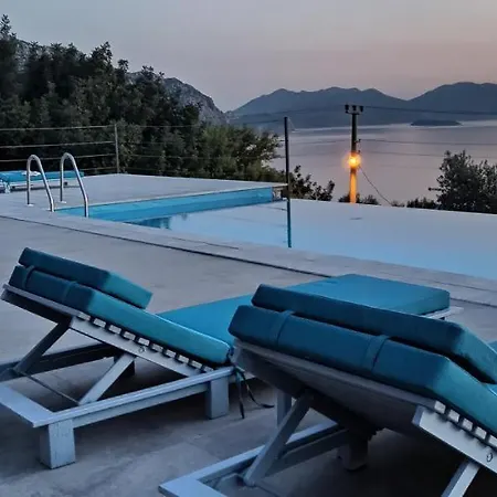 Vila Saranda