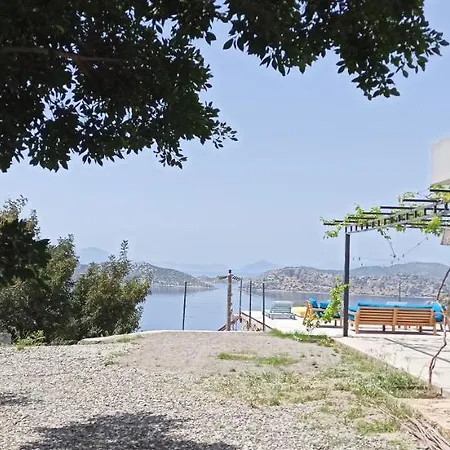 Saranda Vila