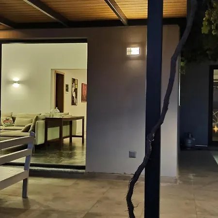 Saranda Villa